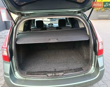 Зеленый Рено Меган, объемом двигателя 1.6 л и пробегом 231 тыс. км за 4500 $, фото 14 на Automoto.ua
