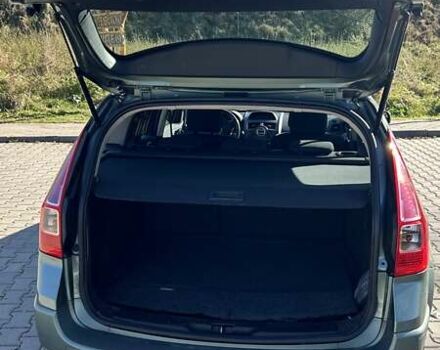 Зеленый Рено Меган, объемом двигателя 0 л и пробегом 205 тыс. км за 6000 $, фото 6 на Automoto.ua