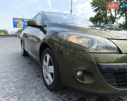 Зеленый Рено Меган, объемом двигателя 1.4 л и пробегом 335 тыс. км за 4800 $, фото 4 на Automoto.ua