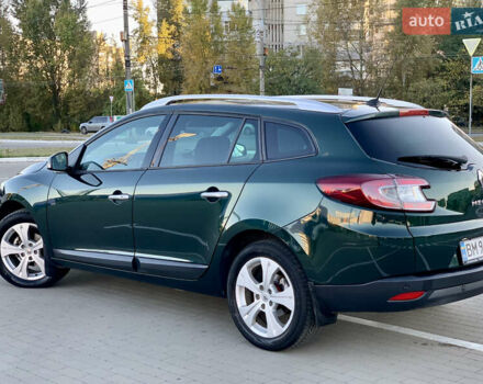 Рено Меган 2009 в Сумах на Automoto.ua Зеленый Рено Меган, объемом двигателя 1.6 л и пробегом 295 тыс. км за 6999 $, фото 3 на Automoto.ua