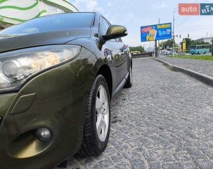 Зеленый Рено Меган, объемом двигателя 1.4 л и пробегом 335 тыс. км за 4800 $, фото 3 на Automoto.ua