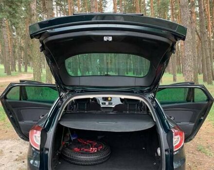 Зеленый Рено Меган, объемом двигателя 1.6 л и пробегом 292 тыс. км за 6600 $, фото 9 на Automoto.ua