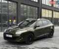 Зелений Рено Меган, об'ємом двигуна 1.6 л та пробігом 171 тис. км за 7800 $, фото 1 на Automoto.ua