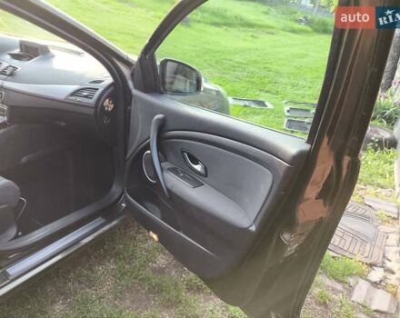 Зеленый Рено Меган, объемом двигателя 1.4 л и пробегом 335 тыс. км за 4800 $, фото 31 на Automoto.ua
