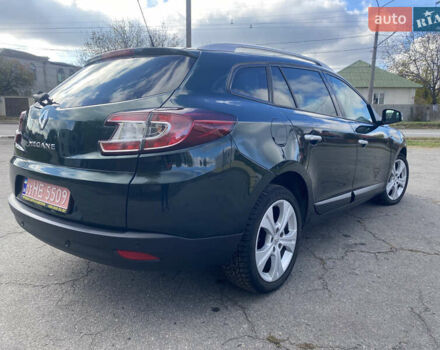 Зелений Рено Меган, об'ємом двигуна 1.6 л та пробігом 205 тис. км за 8700 $, фото 11 на Automoto.ua