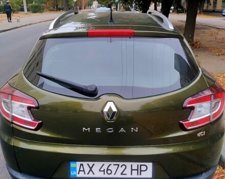Зеленый Рено Меган, объемом двигателя 1.5 л и пробегом 220 тыс. км за 6000 $, фото 4 на Automoto.ua