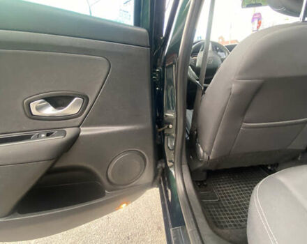 Зелений Рено Меган, об'ємом двигуна 1.6 л та пробігом 205 тис. км за 8700 $, фото 33 на Automoto.ua