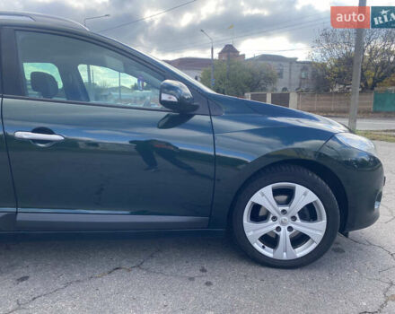 Зелений Рено Меган, об'ємом двигуна 1.6 л та пробігом 205 тис. км за 8700 $, фото 23 на Automoto.ua