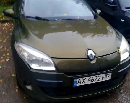 Зеленый Рено Меган, объемом двигателя 1.5 л и пробегом 220 тыс. км за 6000 $, фото 1 на Automoto.ua