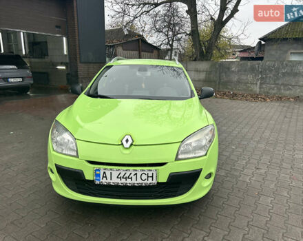 Зеленый Рено Меган, объемом двигателя 1.46 л и пробегом 313 тыс. км за 6500 $, фото 2 на Automoto.ua