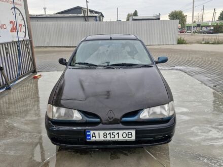 Рено Меган 1996 в Боярка на Automoto.ua Зеленый Рено Меган, объемом двигателя 1.6 л и пробегом 321 тыс. км за 700 $, фото 1 на Automoto.ua