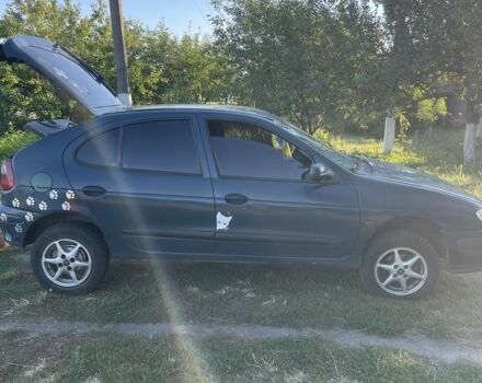 Зелений Рено Меган, об'ємом двигуна 1.6 л та пробігом 270 тис. км за 1693 $, фото 1 на Automoto.ua