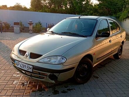 Рено Меган 2001 в Запорожье на Automoto.ua Зеленый Рено Меган, объемом двигателя 1.4 л и пробегом 0 тыс. км за 2000 $, фото 1 на Automoto.ua