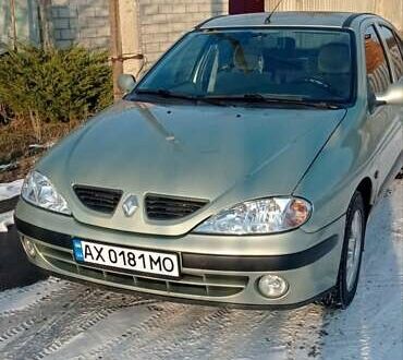 Рено Меган 2002 в Дергачах на Automoto.ua Зеленый Рено Меган, объемом двигателя 1.6 л и пробегом 317 тыс. км за 3200 $, фото 1 на Automoto.ua