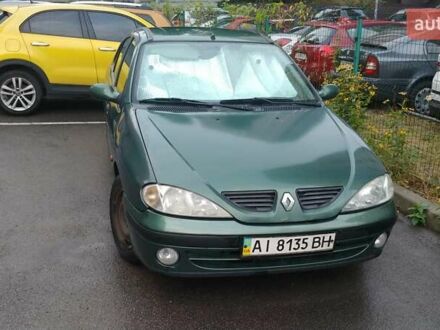 Рено Меган 2002 в Киеве на Automoto.ua Зеленый Рено Меган, объемом двигателя 1.4 л и пробегом 178 тыс. км за 3400 $, фото 1 на Automoto.ua