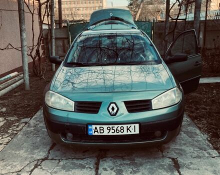 Зеленый Рено Меган, объемом двигателя 1.6 л и пробегом 330 тыс. км за 3900 $, фото 1 на Automoto.ua