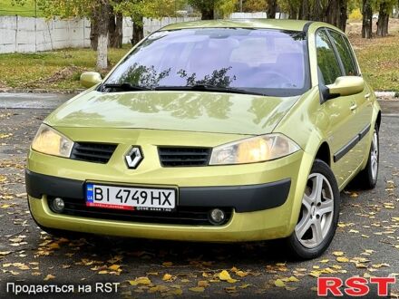 Рено Меган 2003 в Кременчуге на Automoto.ua Зеленый Рено Меган, объемом двигателя 1.6 л и пробегом 300 тыс. км за 3750 $, фото 1 на Automoto.ua