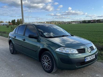 Рено Меган 2003 в Красилове на Automoto.ua Зеленый Рено Меган, объемом двигателя 1.4 л и пробегом 258 тыс. км за 3800 $, фото 1 на Automoto.ua