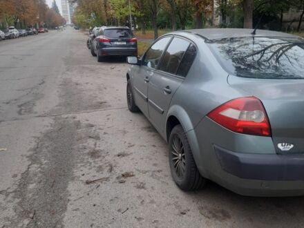 Зеленый Рено Меган, объемом двигателя 1.6 л и пробегом 312 тыс. км за 3200 $, фото 1 на Automoto.ua