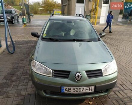 Рено Меган 2004 в Казатине на Automoto.ua Зеленый Рено Меган, объемом двигателя 1.46 л и пробегом 190 тыс. км за 4400 $, фото 1 на Automoto.ua