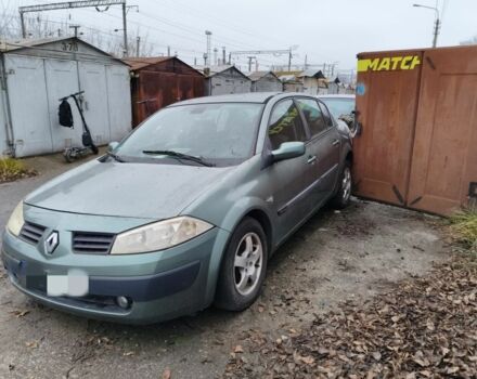 Зелений Рено Меган, об'ємом двигуна 0 л та пробігом 250 тис. км за 999 $, фото 1 на Automoto.ua