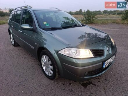 Зеленый Рено Меган, объемом двигателя 1.6 л и пробегом 201 тыс. км за 5600 $, фото 1 на Automoto.ua