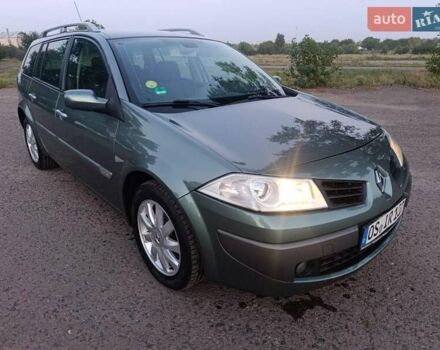 Зеленый Рено Меган, объемом двигателя 1.6 л и пробегом 201 тыс. км за 5600 $, фото 1 на Automoto.ua