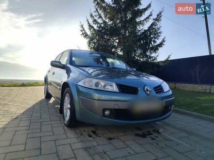 Зеленый Рено Меган, объемом двигателя 1.39 л и пробегом 180 тыс. км за 4499 $, фото 1 на Automoto.ua
