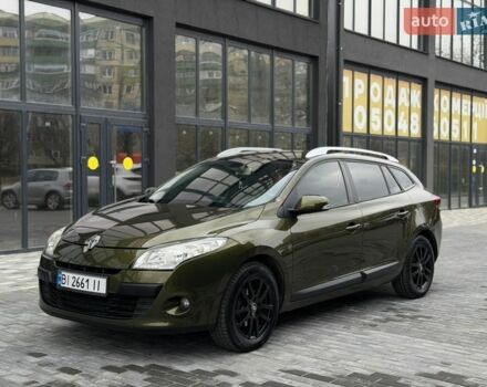 Зеленый Рено Меган, объемом двигателя 1.6 л и пробегом 171 тыс. км за 7800 $, фото 1 на Automoto.ua