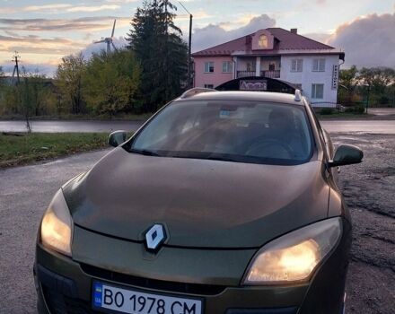Зелений Рено Меган, об'ємом двигуна 1.5 л та пробігом 275 тис. км за 5200 $, фото 1 на Automoto.ua