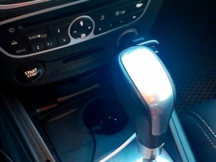 Рено Меган 2011 у Миколаїв на Automoto.ua Зелений Рено Меган, об'ємом двигуна 1.5 л та пробігом 139 тис. км за 8200 $, фото 1 на Automoto.ua