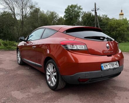 Оранжевый Рено Меган, объемом двигателя 2 л и пробегом 260 тыс. км за 7100 $, фото 4 на Automoto.ua