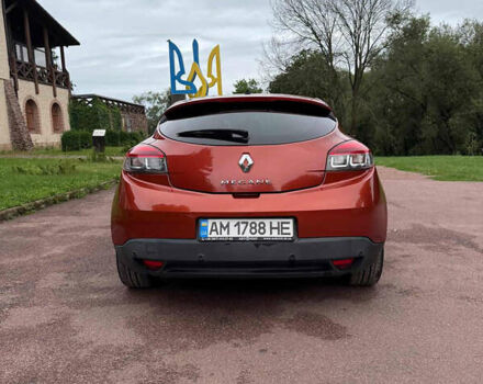 Оранжевый Рено Меган, объемом двигателя 2 л и пробегом 260 тыс. км за 7500 $, фото 3 на Automoto.ua