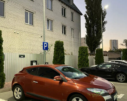 Помаранчевий Рено Меган, об'ємом двигуна 2 л та пробігом 147 тис. км за 7400 $, фото 1 на Automoto.ua