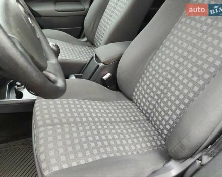 Оранжевый Рено Меган, объемом двигателя 1.6 л и пробегом 163 тыс. км за 5200 $, фото 13 на Automoto.ua