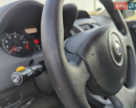 Оранжевый Рено Меган, объемом двигателя 0 л и пробегом 163 тыс. км за 5200 $, фото 25 на Automoto.ua