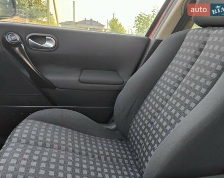 Оранжевый Рено Меган, объемом двигателя 0 л и пробегом 163 тыс. км за 5200 $, фото 32 на Automoto.ua