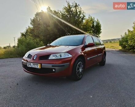 Оранжевый Рено Меган, объемом двигателя 0 л и пробегом 163 тыс. км за 5200 $, фото 13 на Automoto.ua