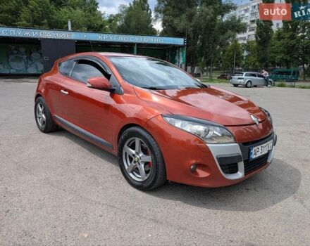 Помаранчевий Рено Меган, об'ємом двигуна 1.4 л та пробігом 215 тис. км за 6000 $, фото 1 на Automoto.ua