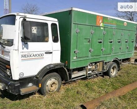 Белый Рено Мидлайнер, объемом двигателя 6.2 л и пробегом 263 тыс. км за 3000 $, фото 6 на Automoto.ua