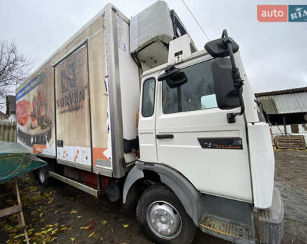 Белый Рено Мидлайнер, объемом двигателя 4.1 л и пробегом 300 тыс. км за 7000 $, фото 3 на Automoto.ua