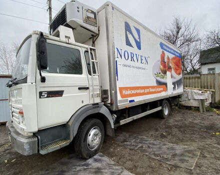 Белый Рено Мидлайнер, объемом двигателя 4.1 л и пробегом 300 тыс. км за 7000 $, фото 1 на Automoto.ua