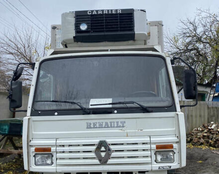 Белый Рено Мидлайнер, объемом двигателя 4.1 л и пробегом 300 тыс. км за 7000 $, фото 1 на Automoto.ua