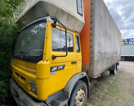Рено Мідлайнер, об'ємом двигуна 0 л та пробігом 0 тис. км за 3000 $, фото 1 на Automoto.ua