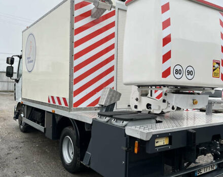 Білий Рено Мідлум, об'ємом двигуна 4.75 л та пробігом 317 тис. км за 48900 $, фото 3 на Automoto.ua