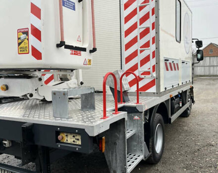 Білий Рено Мідлум, об'ємом двигуна 4.75 л та пробігом 317 тис. км за 48900 $, фото 2 на Automoto.ua