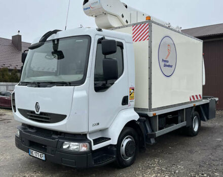 Білий Рено Мідлум, об'ємом двигуна 4.75 л та пробігом 317 тис. км за 48900 $, фото 1 на Automoto.ua