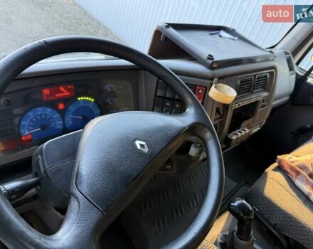 Белый Рено Мидлум, объемом двигателя 4.1 л и пробегом 570 тыс. км за 9500 $, фото 6 на Automoto.ua