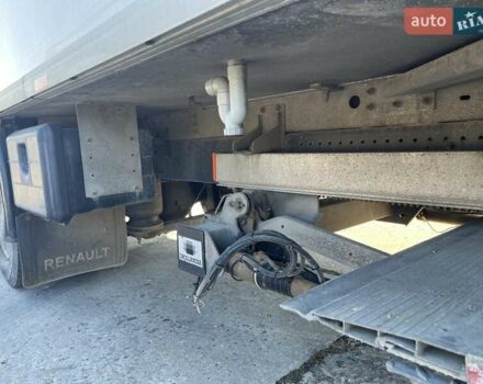 Белый Рено Мидлум, объемом двигателя 7.15 л и пробегом 783 тыс. км за 23185 $, фото 33 на Automoto.ua