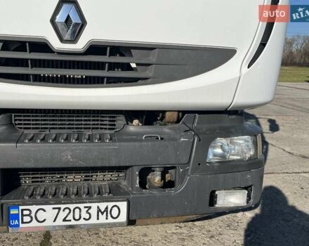 Белый Рено Мидлум, объемом двигателя 7.15 л и пробегом 783 тыс. км за 23185 $, фото 3 на Automoto.ua
